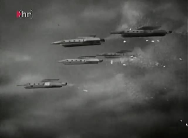 das Serial enthält sehr viele Spezialeffekte wie diese Raumschiffflotte)