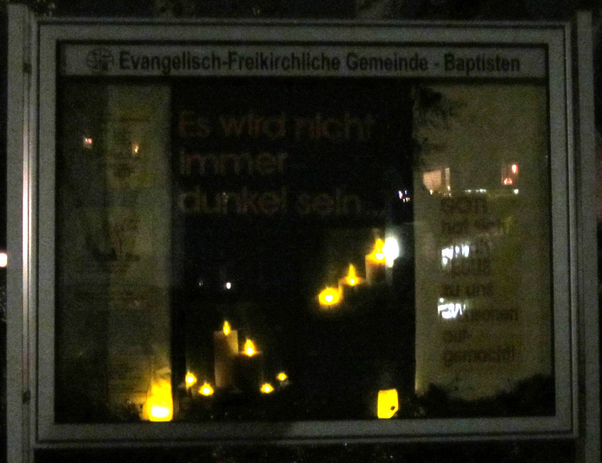 Es wird nicht immer dunkel sein (Nacht) Schaukasten
