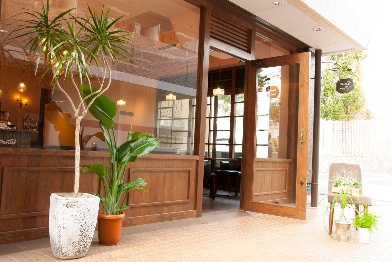 京王線北野駅北口Cafe&WineBar｜moite moite（マチェマチェ）