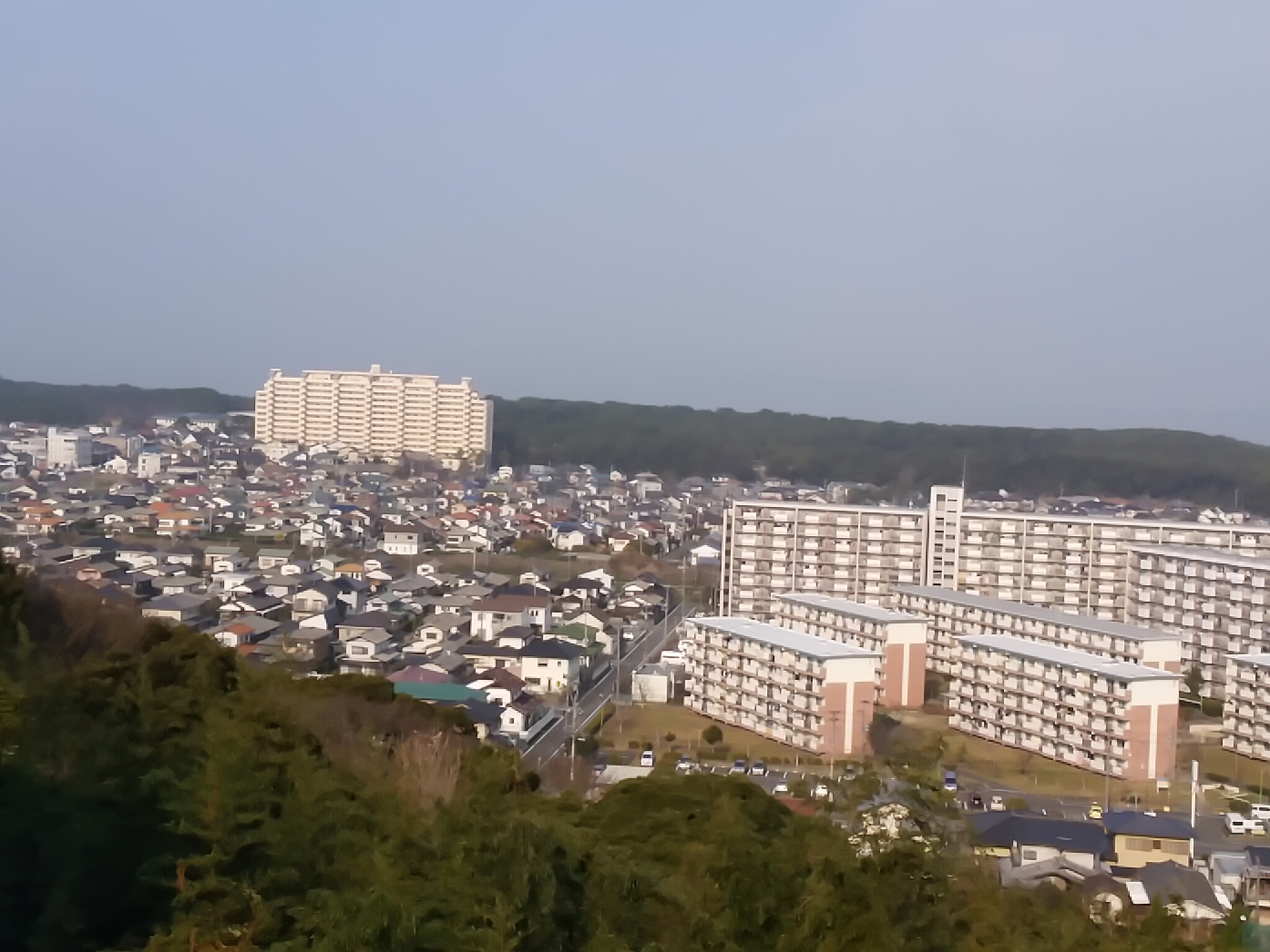 鹿部山から玄界灘を望む
