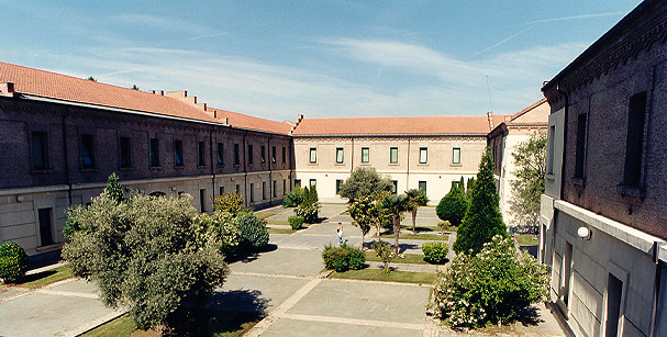 Edificio de Gestión. Universidad Rey Juan Carlos. Campus de Vicálvaro 