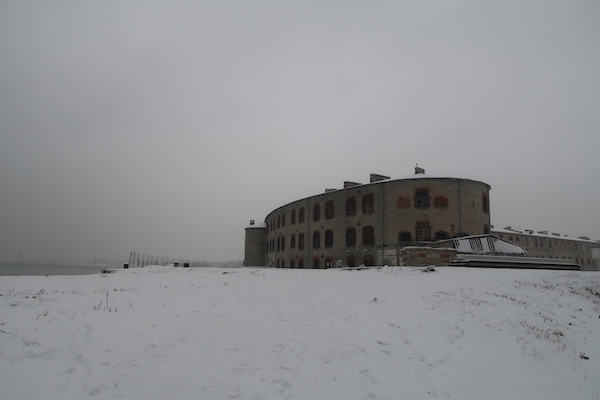 Seefestung und Gefängnis Patarei, Tallinn im Winter