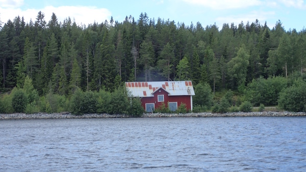 Haus vom Wasser aus...