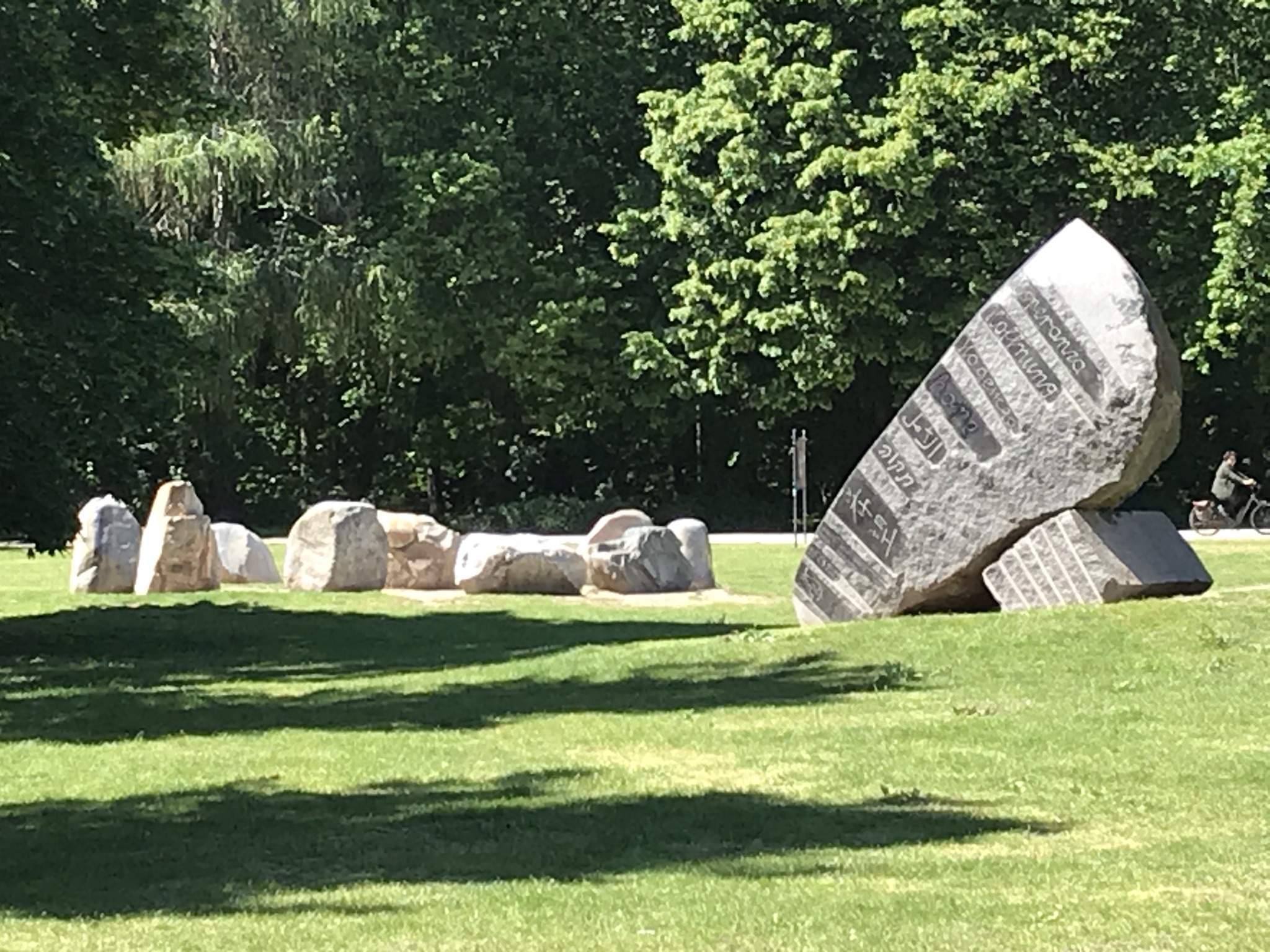 Global Stone Project im Berliner Tiergarten