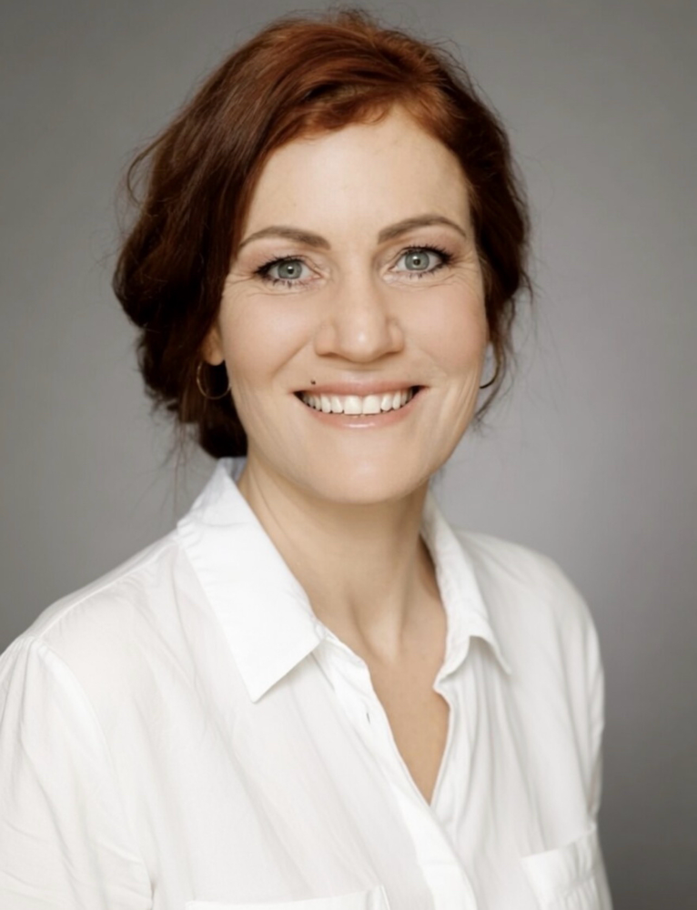 Julia Schierle, Psychologin und Therapeutin