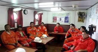 IOI SINGAPORE (FP): Ship crew aboard 'The ASIAN WARRIOR' attending a briefing about IOI and its contribution towards the Ocean Welfare