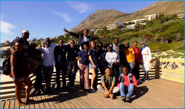 The participants visiting Boulders Beach on their visit to False Bay. Photo credit: IOI SA