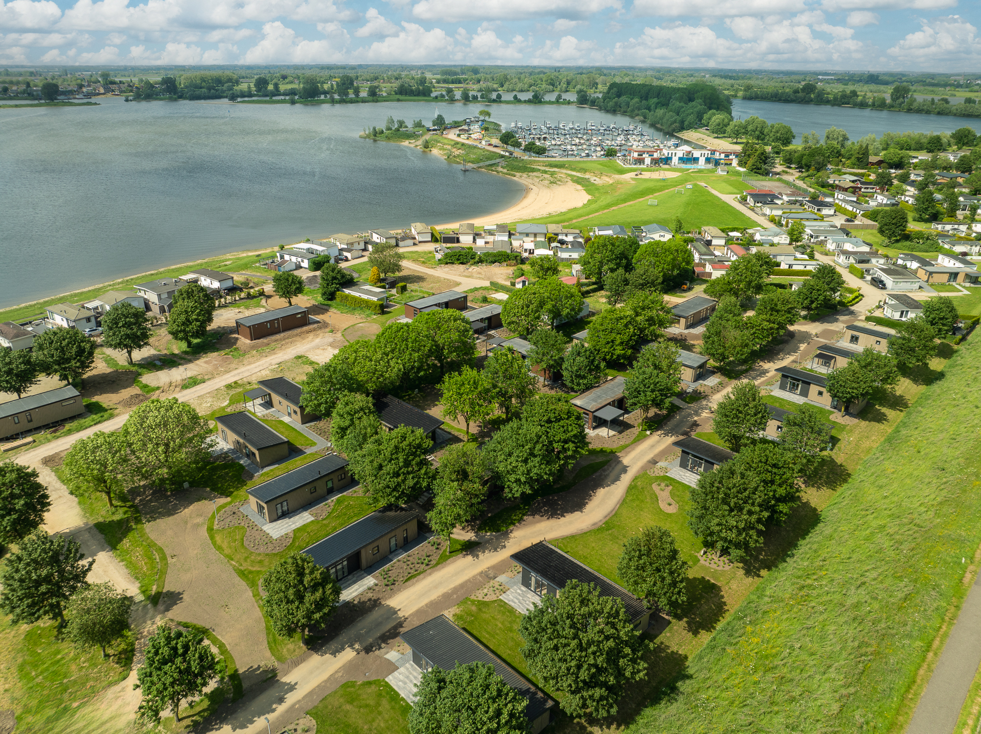 Chalet kopen aan de Maas