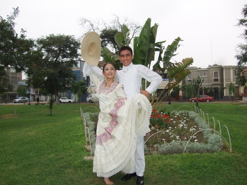 2011 En la parque de LINCE, Lima