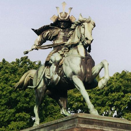 BRONZE RIDERS 日本の騎馬像 Japanese Equestrian Statues