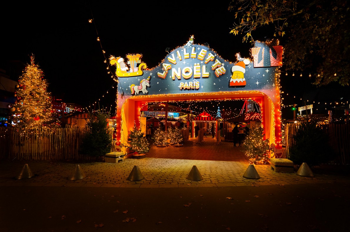 Best Christmas Markets in Europe - Paris Christmas Market - La Villette Christmas Market 