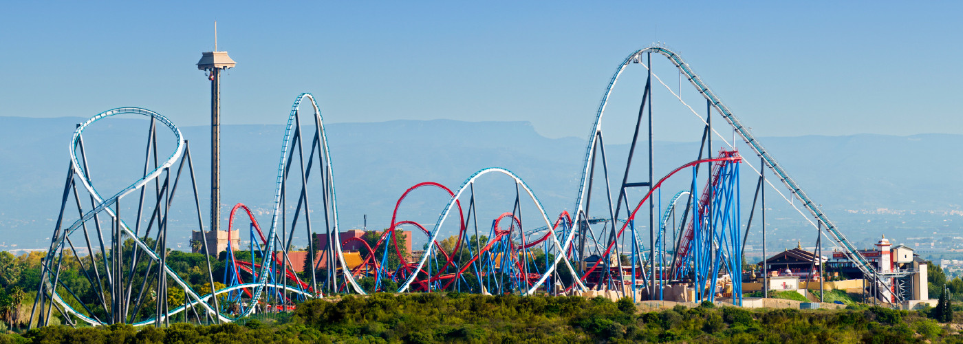 16 Must-Visit Amusement Parks, Theme Parks, and Waterparks in the