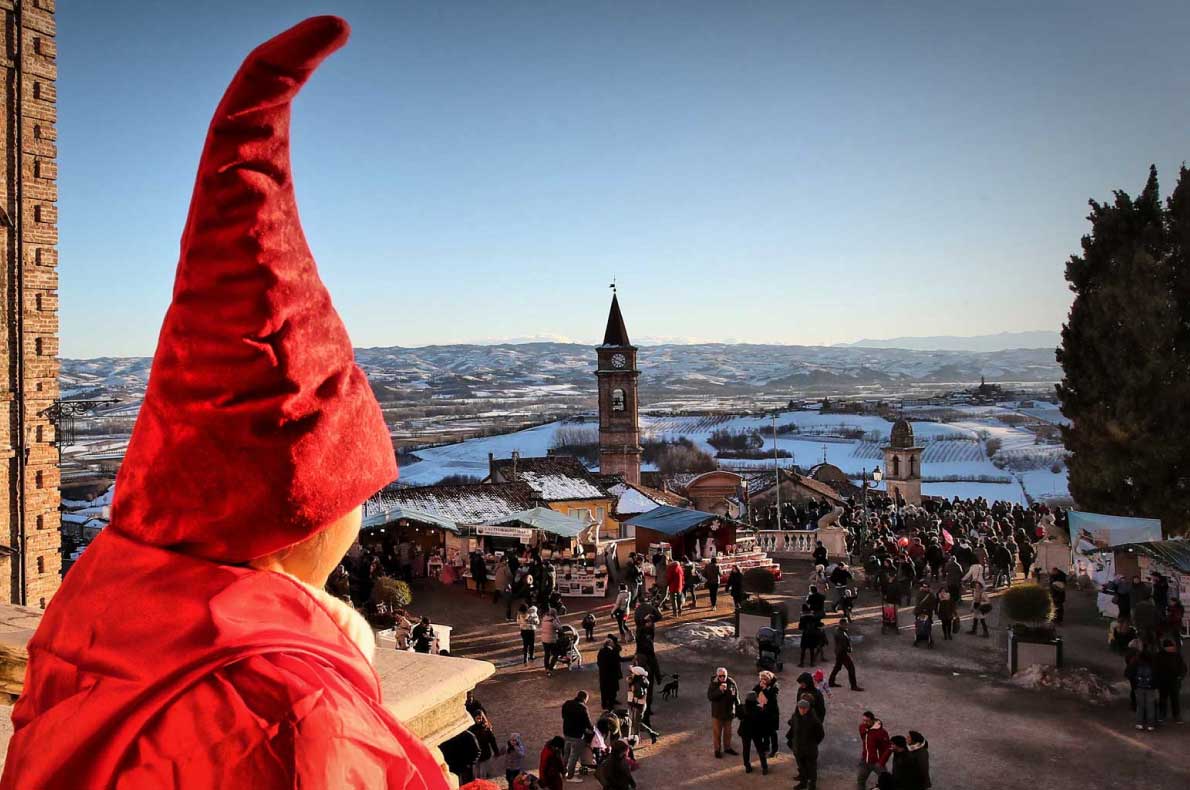 govone-christmas-market-italy