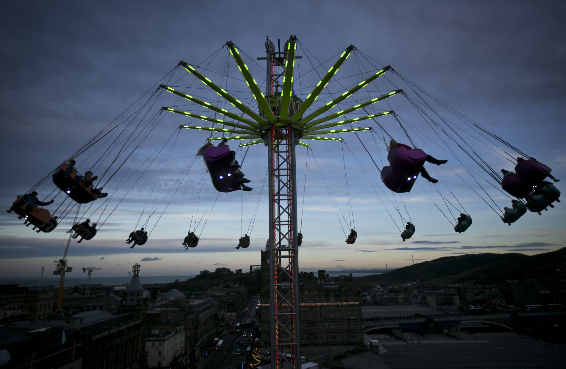 Edinburgh Christmas Market 2024 Opening dates hotels, best things