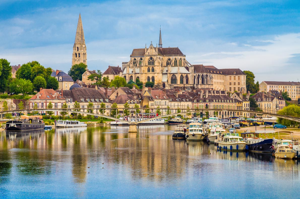 Best places to visit in France - Auxerre Copyright Canadastock - European Best Destinations