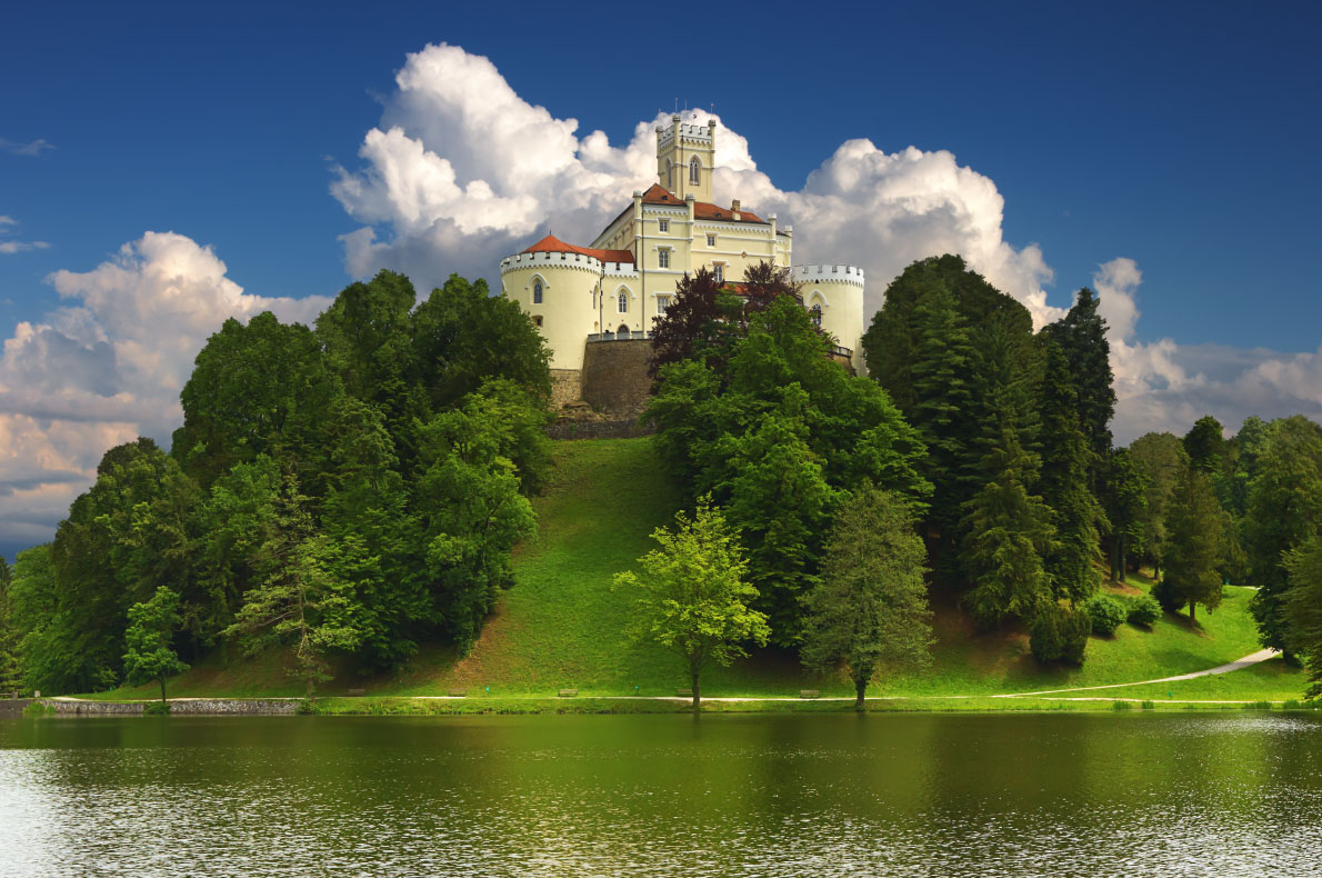 Best sustainable romantic destinations in Europe - Trakoscan - Copyright Phant
