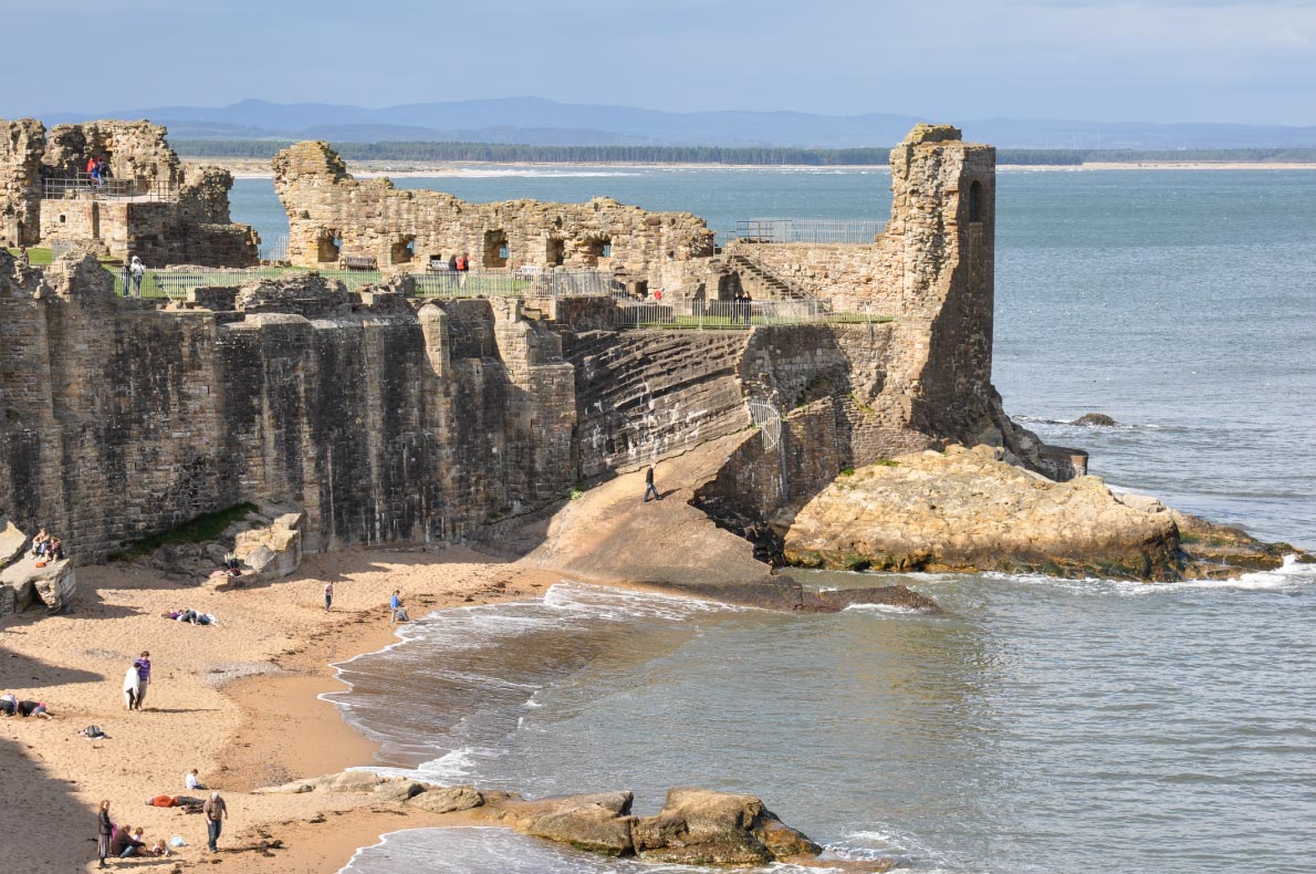 Best beaches in Scotland - St Andrews fife beach copyright Peter Moulton - European Best Destinations