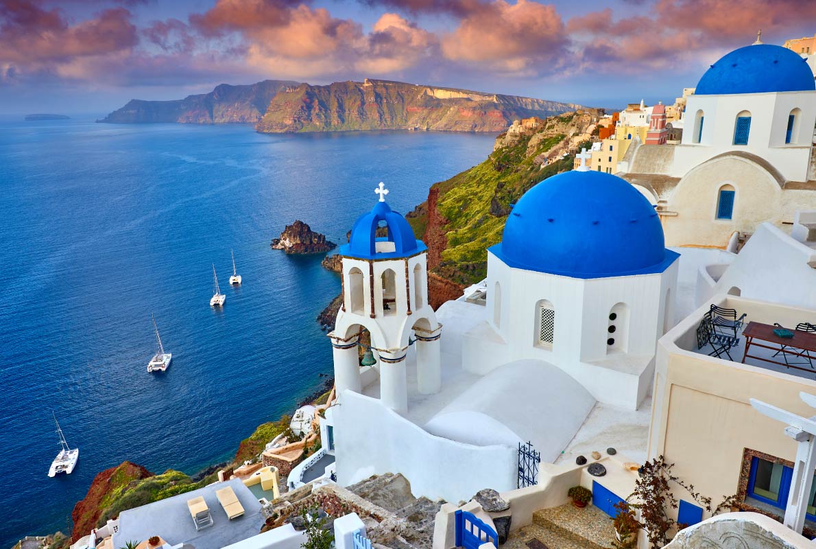santorini-greece-sailing-best-things-to-do-in-europe