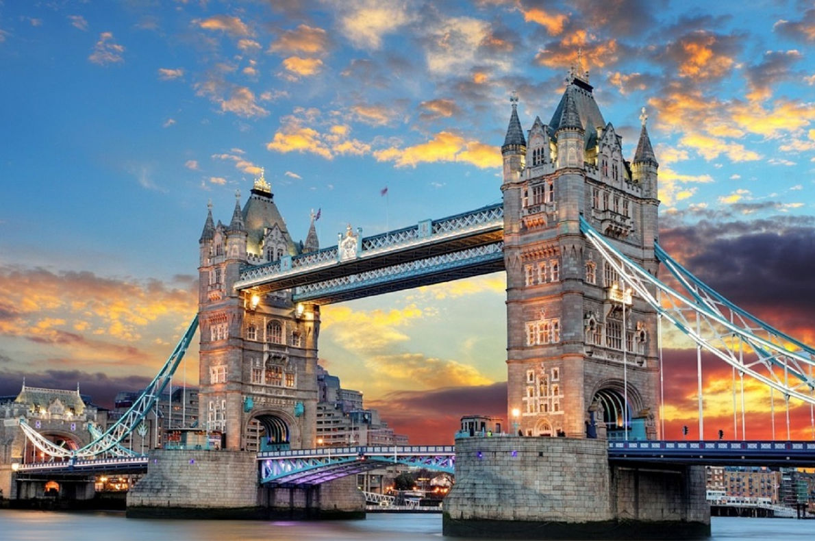 Best things to do in England - Tower Brige Copyrighr Pixabay - European Best Destinations