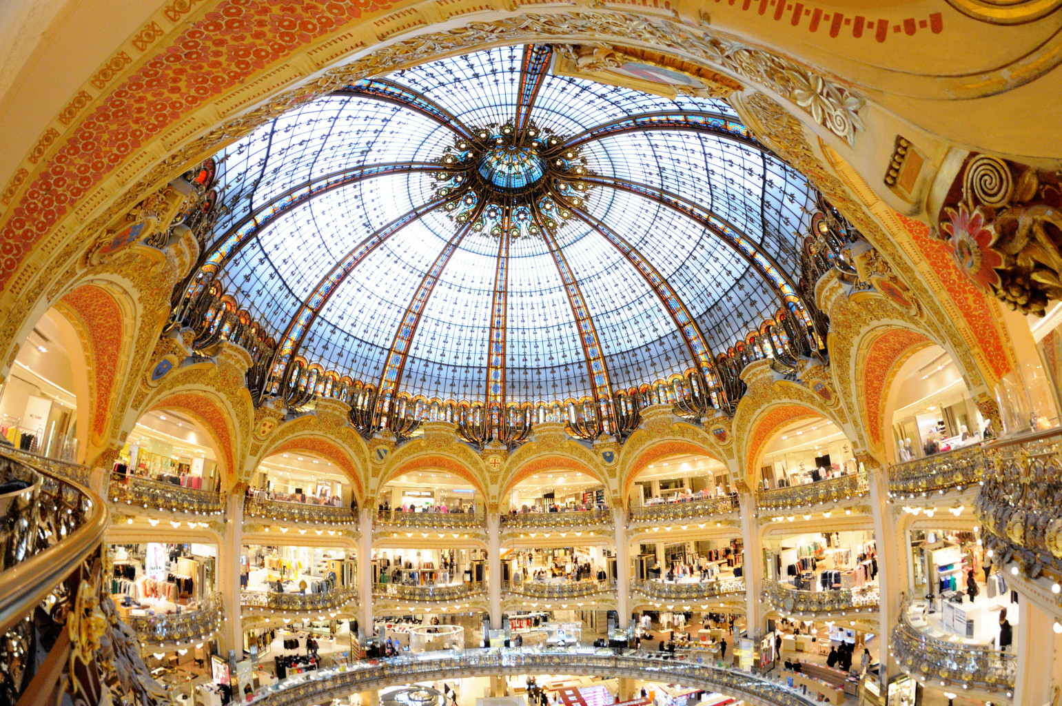 Galeries Lafayette: the best shopping mall in Paris! - Galeries Lafayette  Paris Haussmann