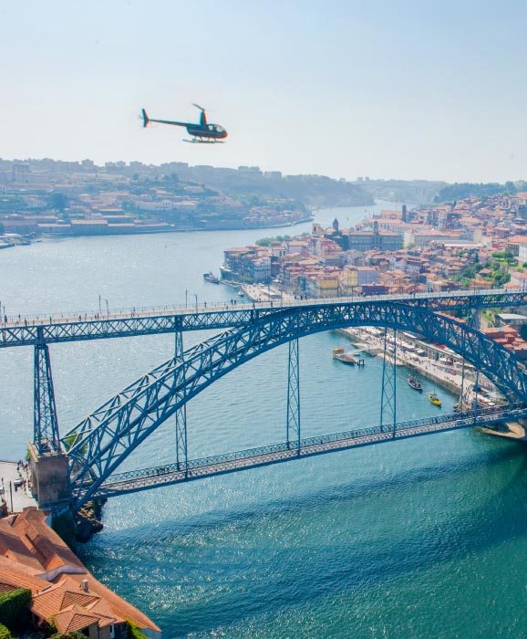 helitour-helicopter-tour-porto-best-things-to-do