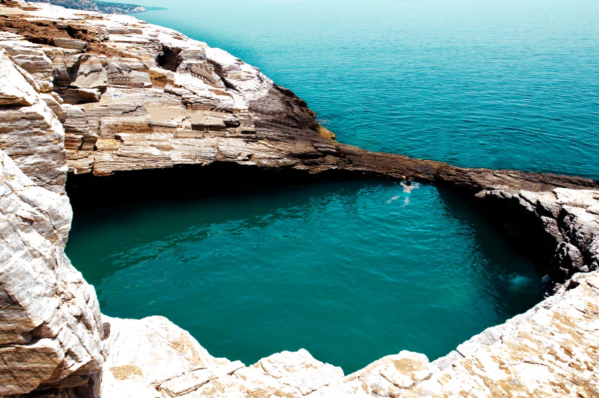 Best natural wonders in Greece - Natural pool Giolia copyright murbansky - European Best Destinations