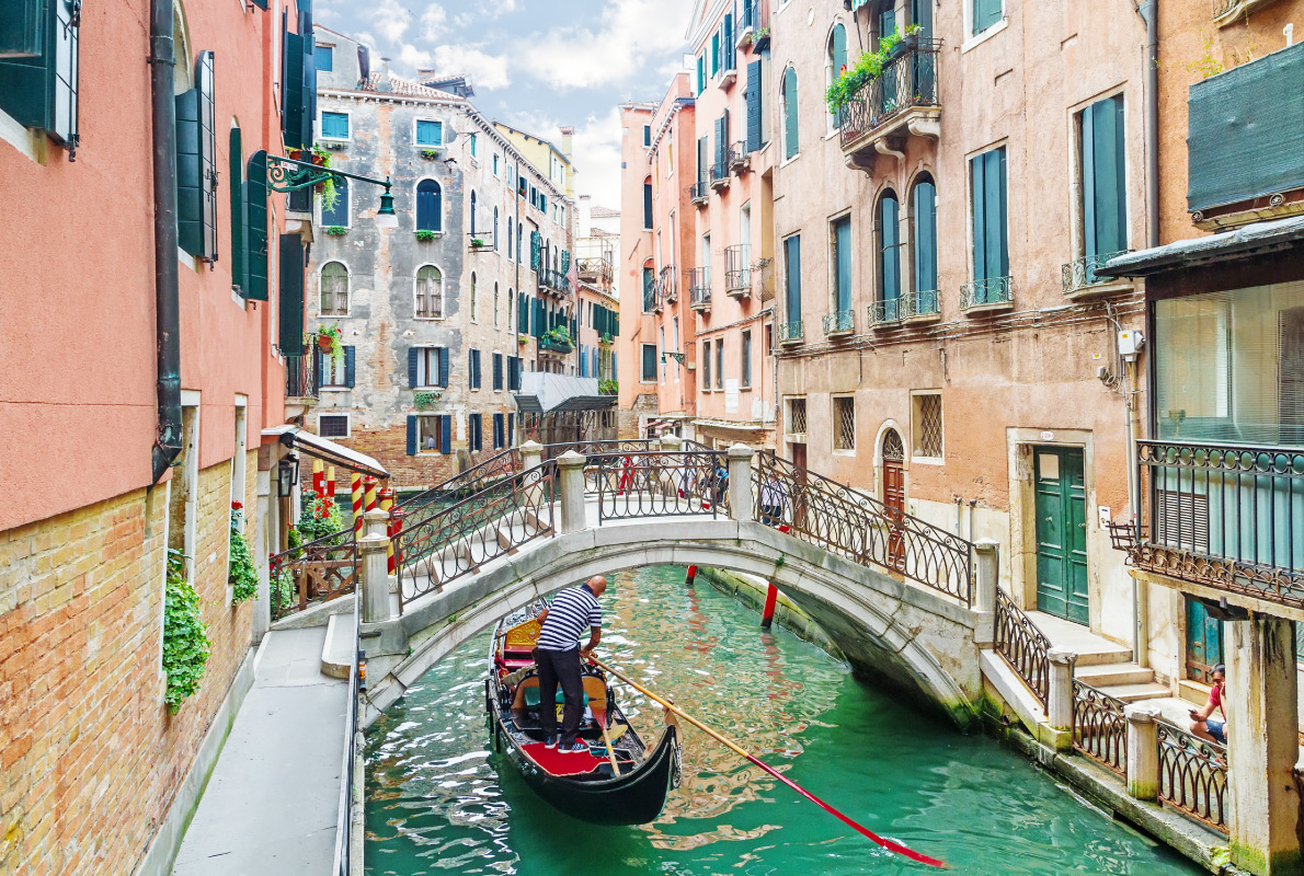 Venice - Brad Pitt - Best celebrities destinations in Europe - Copyright g215 - European Best Destinations