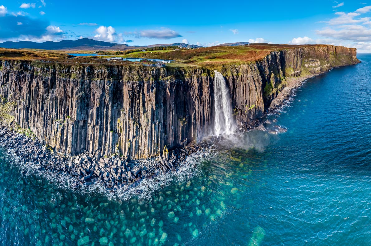 Best things to do in Scotland - Kilt Rock Waterfalls 