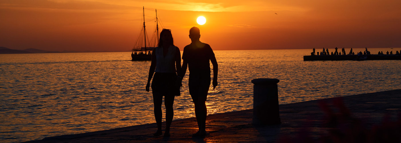 greeting-to-the-sun-zadar-sunset