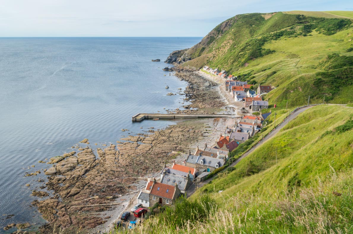 Best hidden gems in Sccotland - Crovie copyright  Stefano_Valeri - European Best Destinations