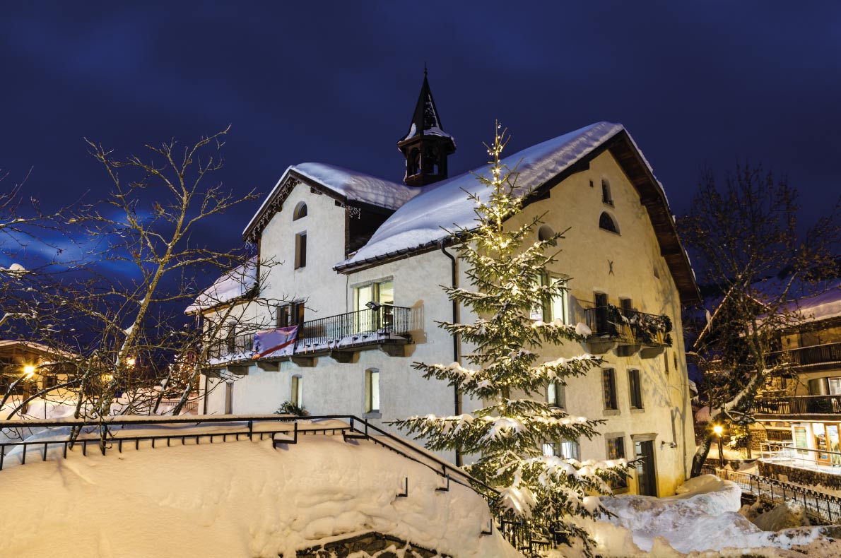 Luxurious Ski Resorts - Megeve - Copyright ansharphoto - European Best Destinations