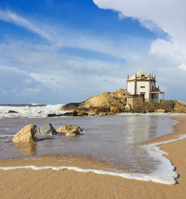 best-beaches-in-porto-and-gaia