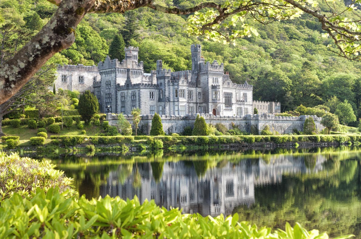 Best places to visit in Ireland - Kylemore Abbey - Copyright Lukasz Pajor - European Best Destinations