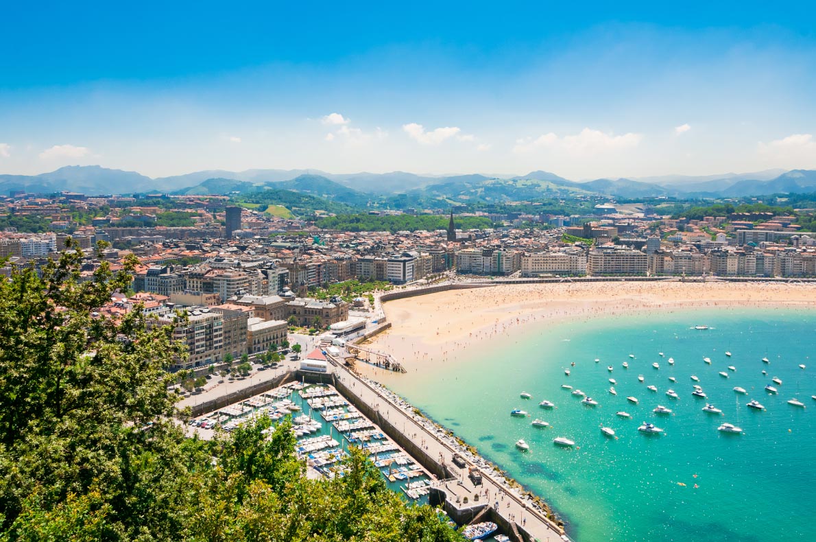 Best beaches in Spain - San Sebastian 