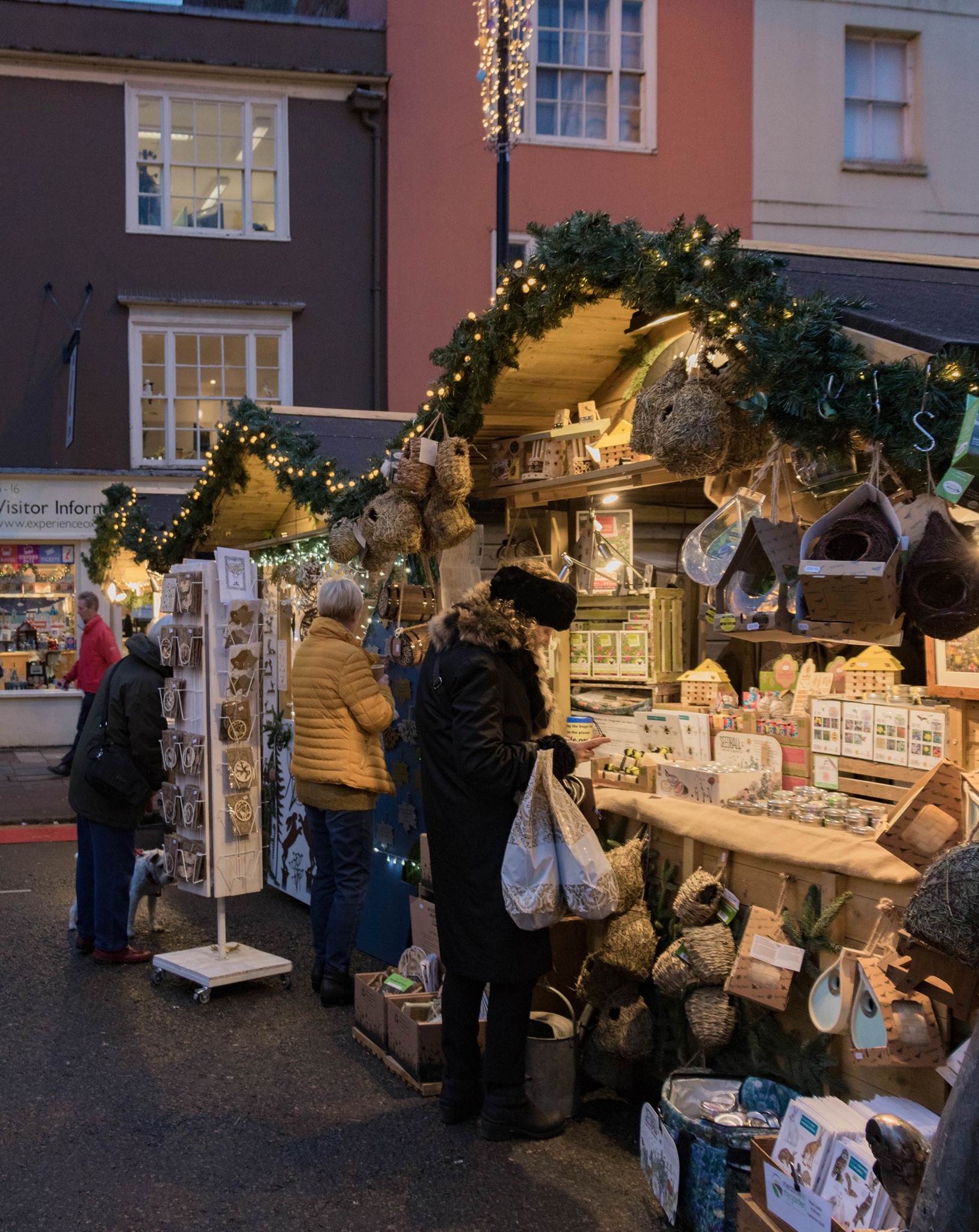 Oxford Christmas Market 2025 Opening Dates, hotels, things to do