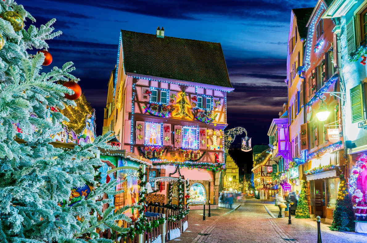 Colmar's Christmas Lights - Best Christmas illuminations in Europe - Copyright cge2010 - European Best Destinations