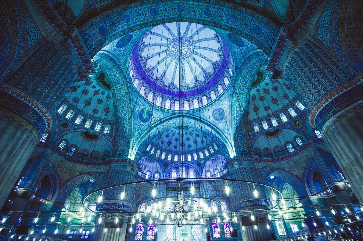 Best things to do in Turkey - Visit the Blue Mosque Copyright Yarygin - European Best Destinations