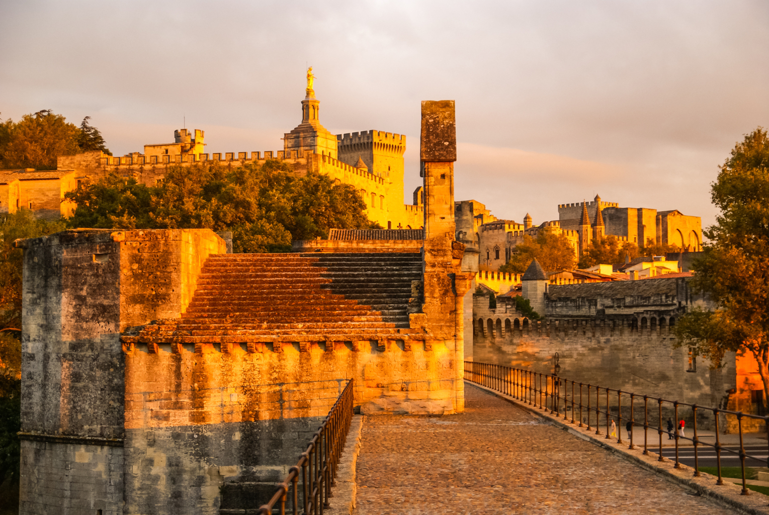 Tourism in Avignon, France - Europe's Best Destinations