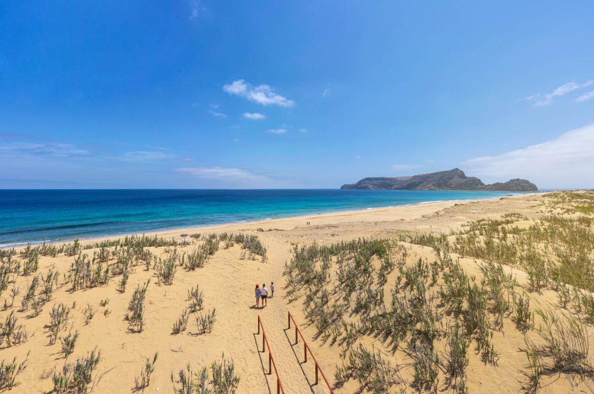 Best beaches in Madeira - Porto Santo Beach - Copyright Cicero Castro