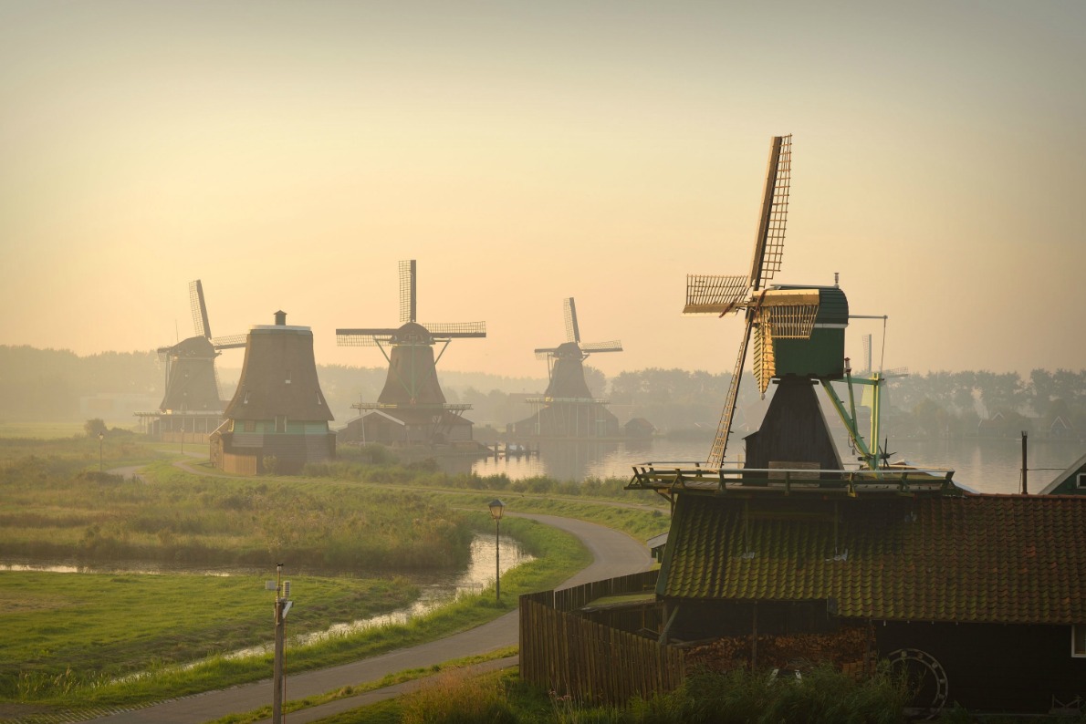 Best landscapes in Europe - Zaanse Schans Windwills - Copyright Foundation de Zaanse Schan