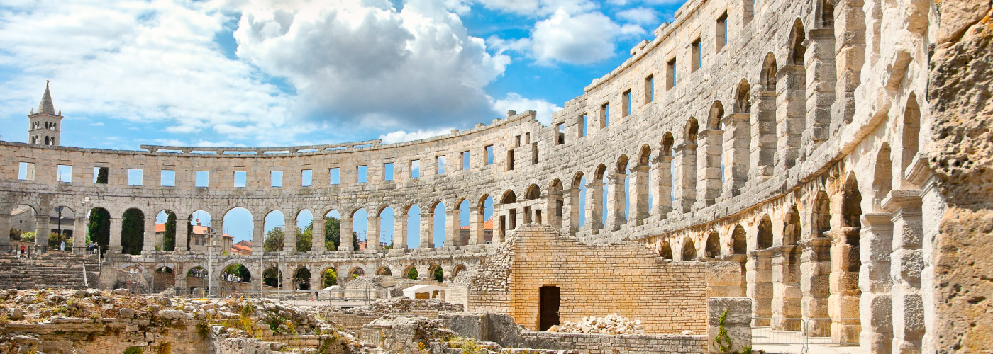 visit-pula-croatia-travel-guide