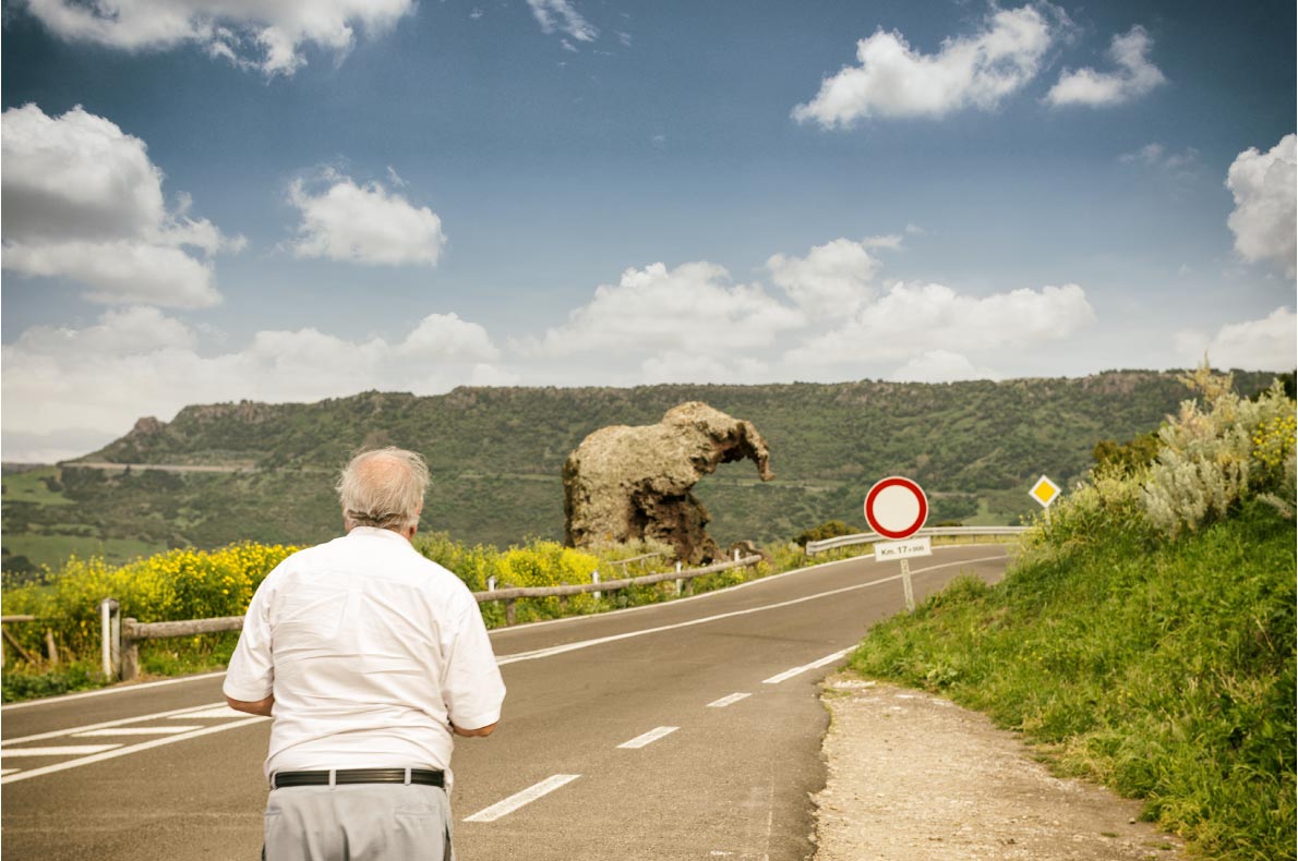 Best natural wonders in Italy - Castelsardo Elephant Rock 