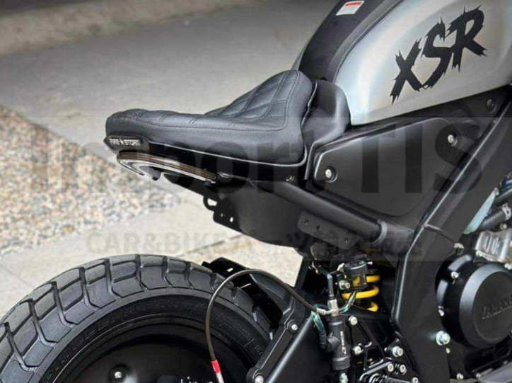 XSR125/155 メインスタンド かっこよ センタースタンド
