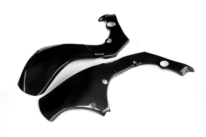 人気商品 CARBON2RACE フロントフェンダー（CARBON2RACE 04-07 ZX10R その他