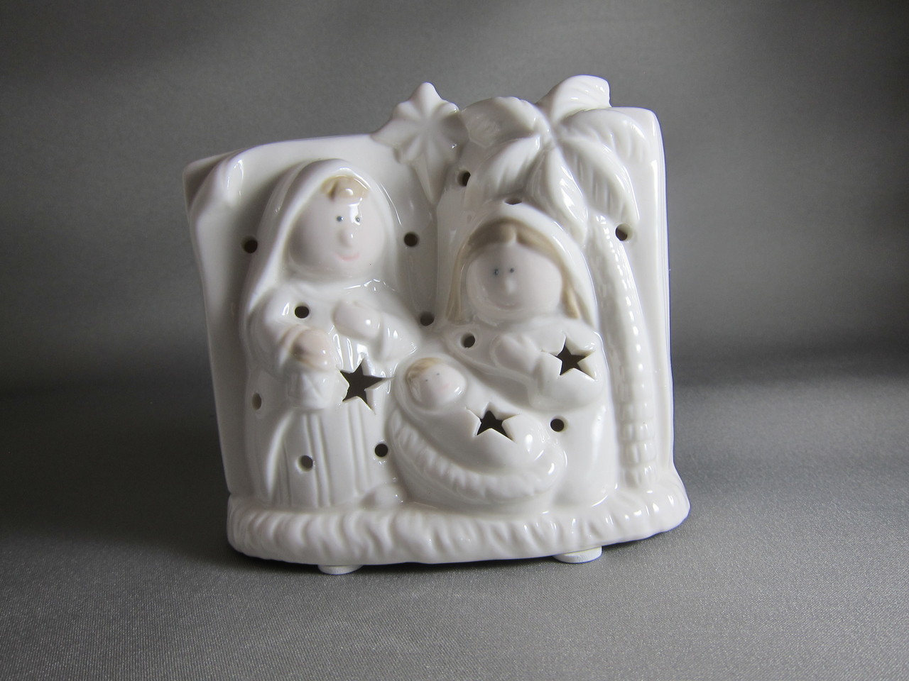 聖家族 置物 ご降誕 卓上 - 聖書と聖品の店ロザリオ 公式サイト