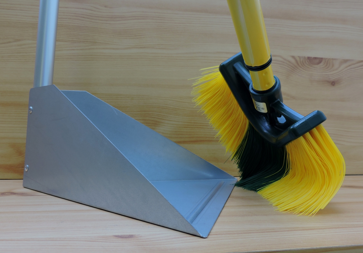 Fritze® Fix DustpanSet Krallenbesen Original Fritze® Krallenbesen