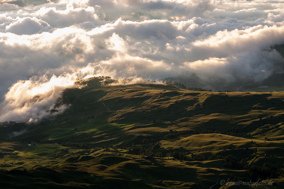 Blick von der Roßzahnscharte auf die Seiser Alm