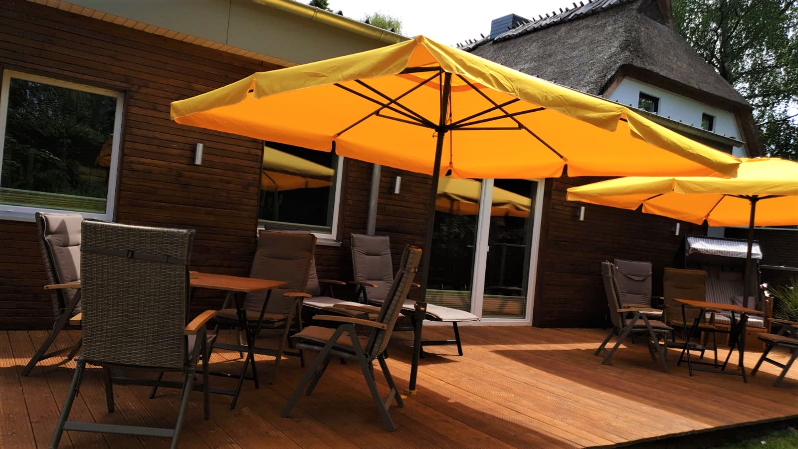 Die Schwimmbadterrasse