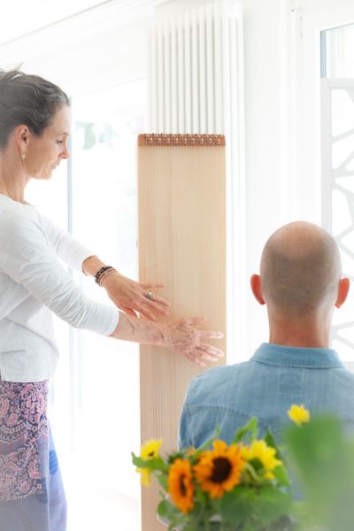 Klangmassage, Faszien-Klangmassage, Klangbehandlungen, Klang- und Gongreisen bei Praxis Simone Scheuner in Biberstein (bei Aarau)