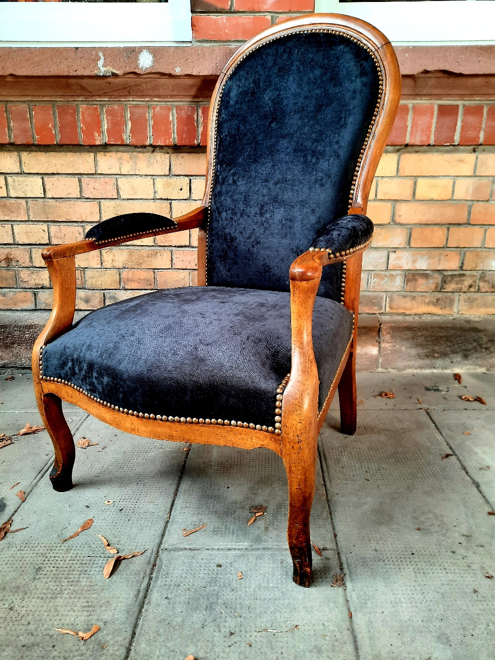 Rénovation d'un fauteuil voltaire. 